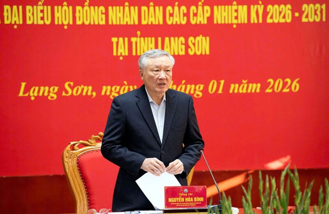 Phó Thủ tướng Thường trực Nguyễn Hòa Bình kiểm tra công tác chuẩn bị bầu cử tại Lạng Sơn