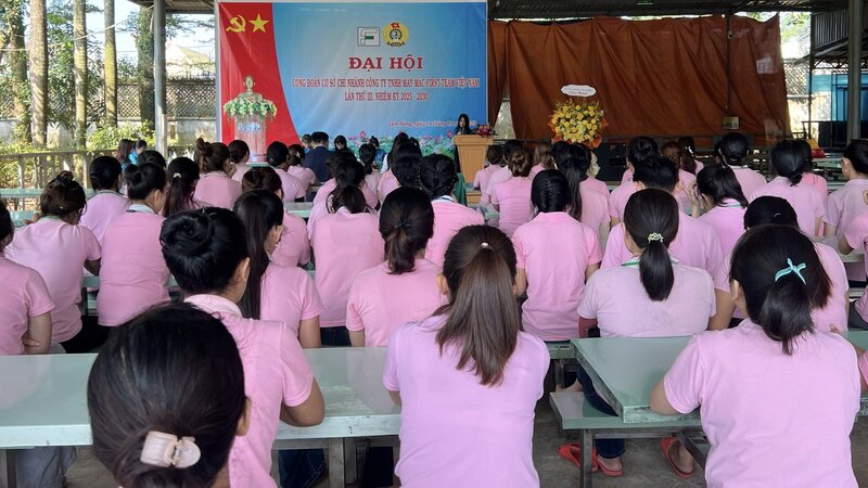 The Trade Union Branch of First Team Vietnam Garment Co., Ltd. places a central goal of representing and protecting the legitimate rights and interests of workers. Photo: Lam Duc