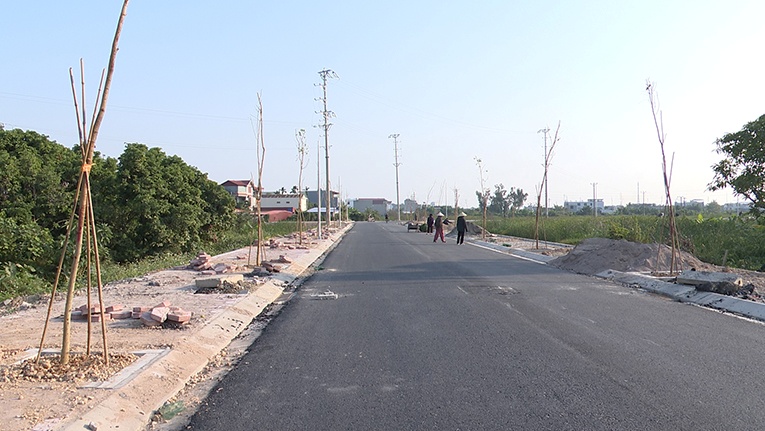 The road project connecting Nguyen Luong Bang street with Tran Nhan Tong street has been completed by 98%. Photo: Phu Lien District E-Portal, Hai Phong