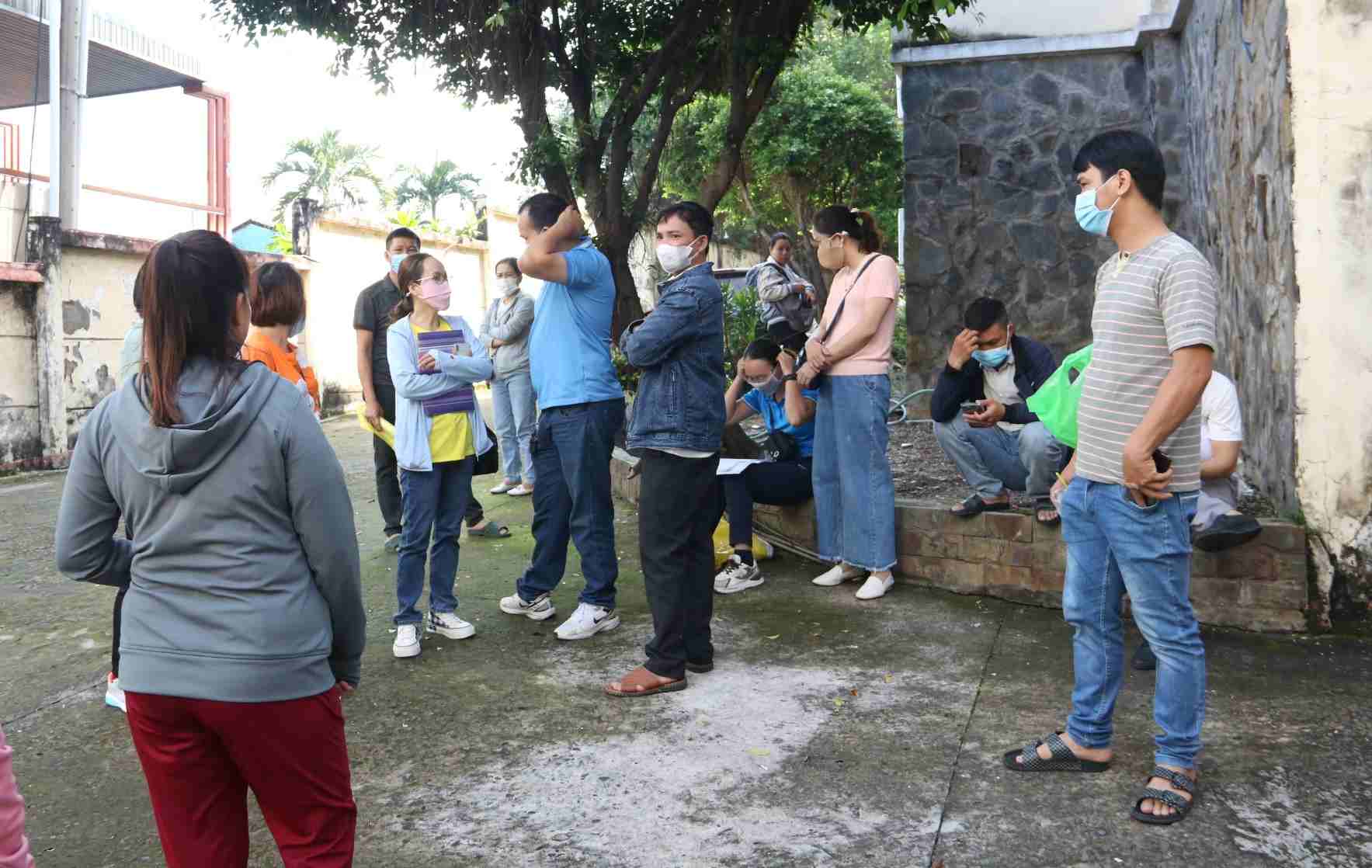Hau het cac bi hai la cong nhan lao dong kho khan. Anh: Dinh Trong