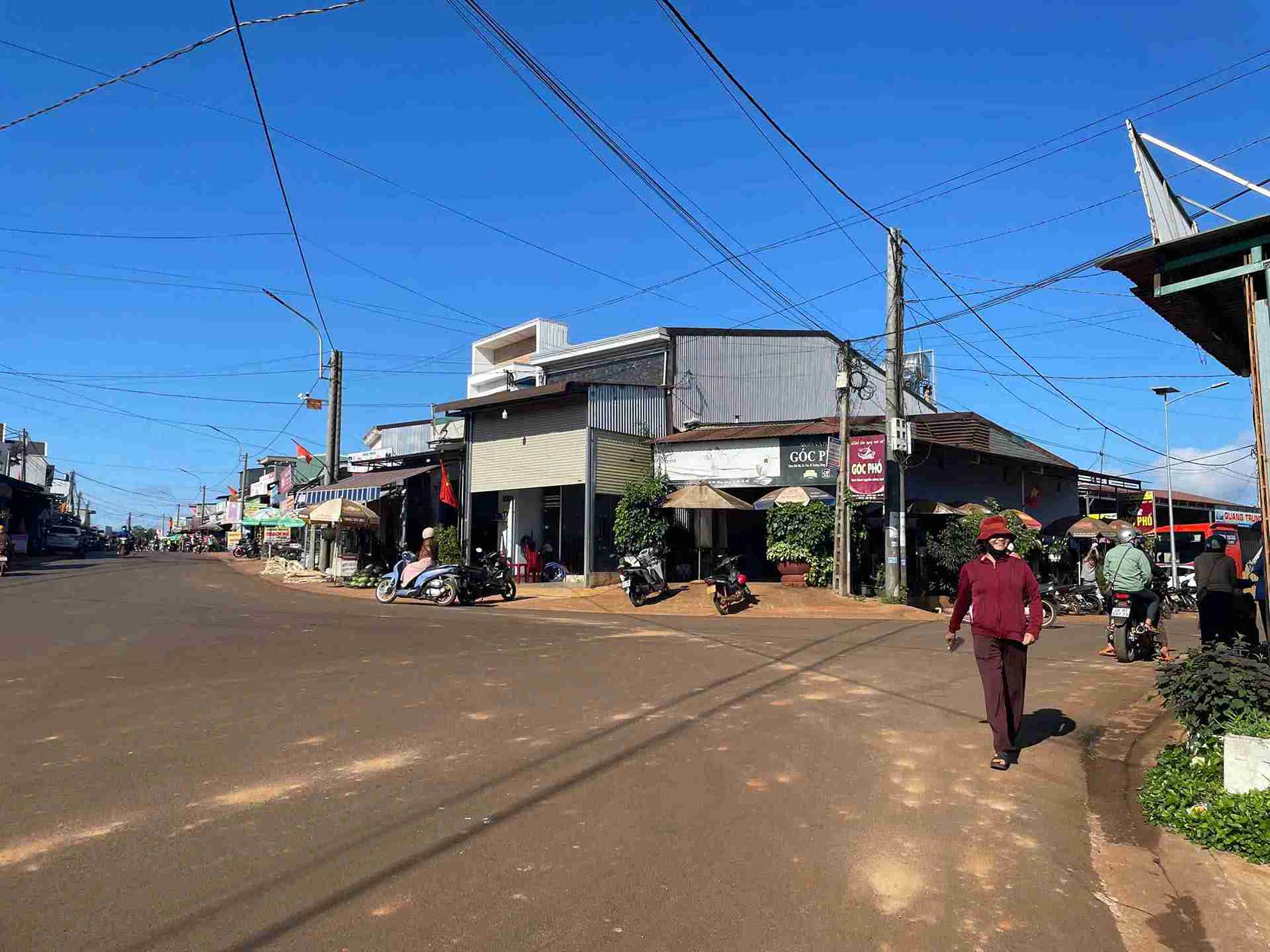 Gia tri moi thua dat khu vuc tren hien nay da tang hon 10 lan so voi thoi diem chua “phan lo ban nen“. Anh: Bao Trung