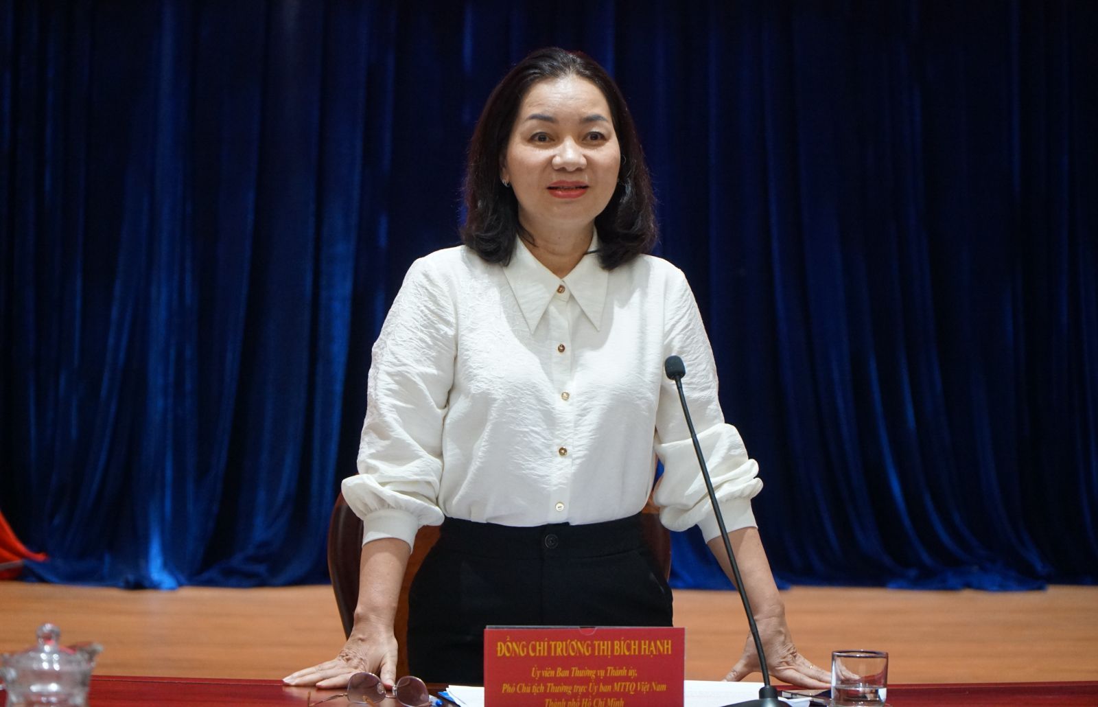 Ba Truong Thi Bich Hanh - Pho Chu tich Thuong truc Uy ban Mat tran To quoc Viet Nam TPHCM phat bieu tai hoi nghi. Anh: Thanh Chan