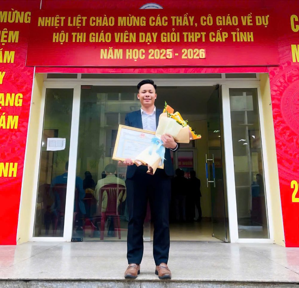 Thay Pham Huu Hao gianh giai Nhat Hoi thi Giao vien day gioi cap tinh chuong trinh GDTX cap THPT nam hoc 2025-2026. Anh: NVCC