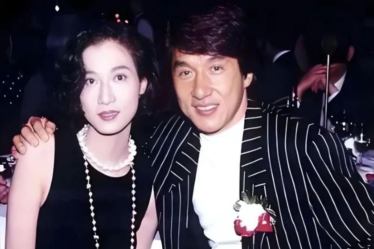 Thanh Long va Ngo Y Loi. Anh: Xinhua