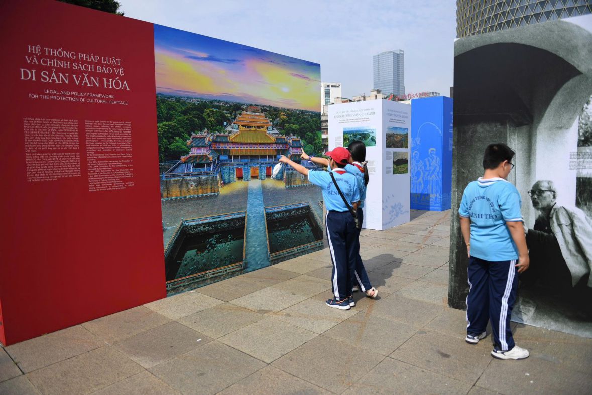 Specialized exhibition space "Vietnamese Cultural Heritage - Vitality from tradition to modernity" at the Ho Chi Minh Museum - Ho Chi Minh City Branch in December 2025. Photo: Organizing Committee