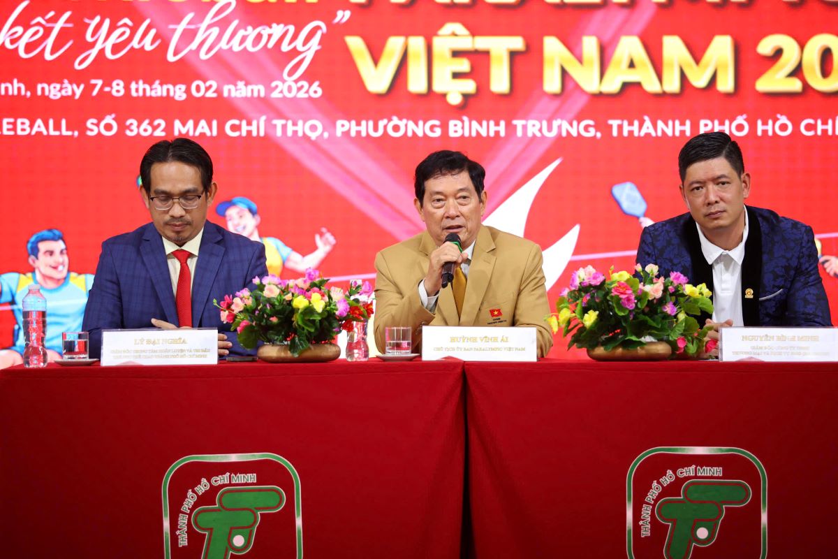 The Organizing Committee of the 2026 Vietnam Paralympics Pickleball Tournament shares information about the tournament. Photo: Cong Tuan