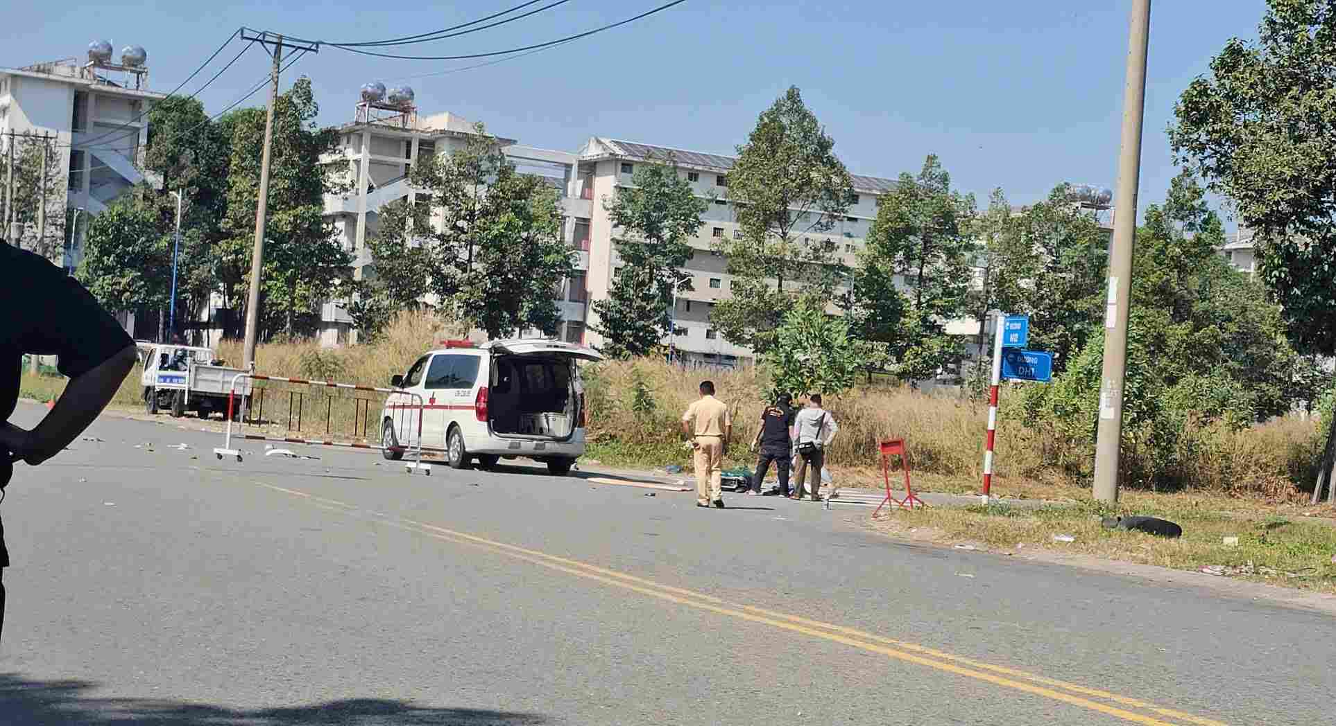 Hien truong vu tai nan. Anh: Dinh Trong