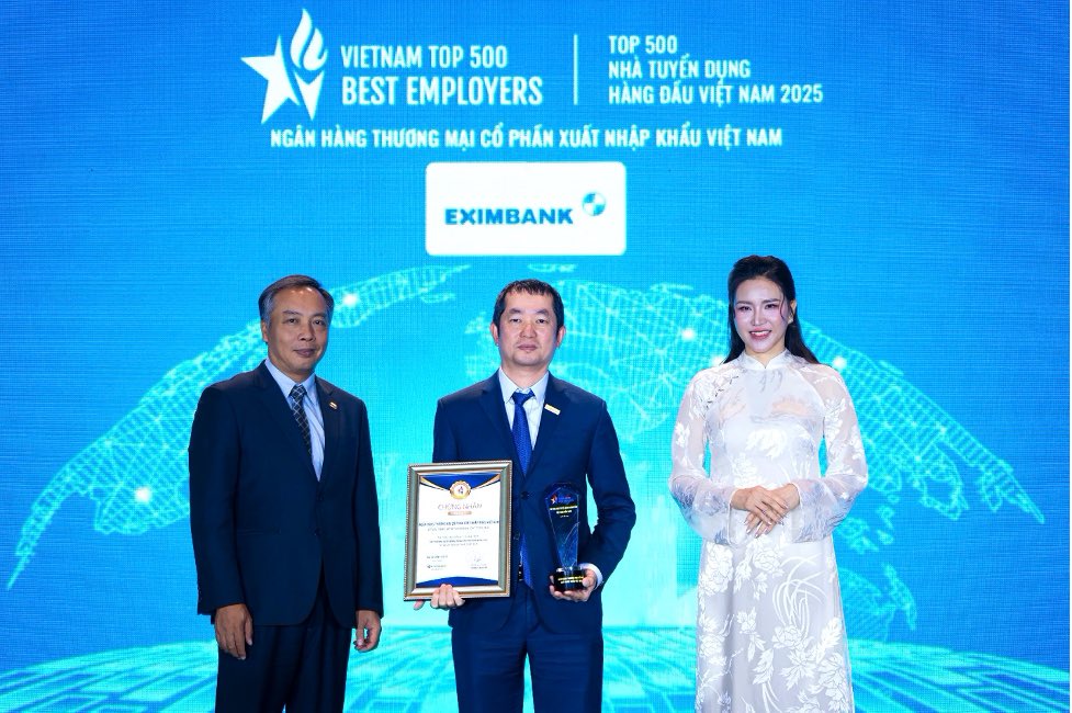 Eximbank khong ngung hoan thien chinh sach nhan su, nang cao trai nghiem va khang dinh gia tri nguon nhan luc trong ky nguyen chuyen doi so. Anh: Eximbank