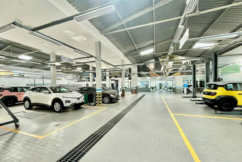Image of a VFG electric vehicle dealer. Photo: H.Y