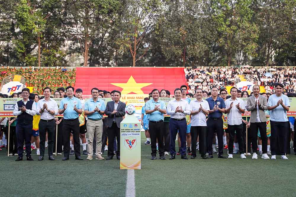 Vietnam Youth Student Football Tournament 2026 opens in Ho Chi Minh City, afternoon of January 9th. Photo: Doc Lap