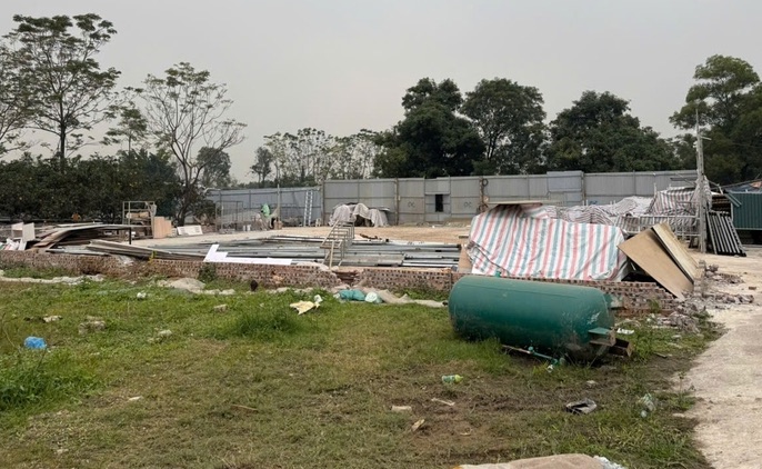 Village head provides witnesses when the commune handles violations on agricultural land. Photo: Kieu Phu Commune People's Committee