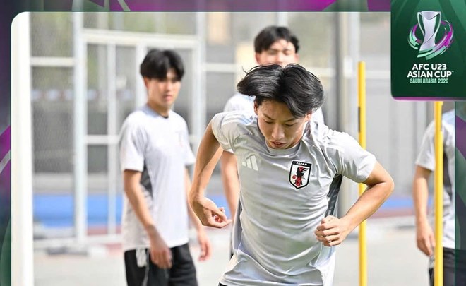 Today's football schedule with the focus of the U23 UAE - U23 Japan match. Photo: AFC