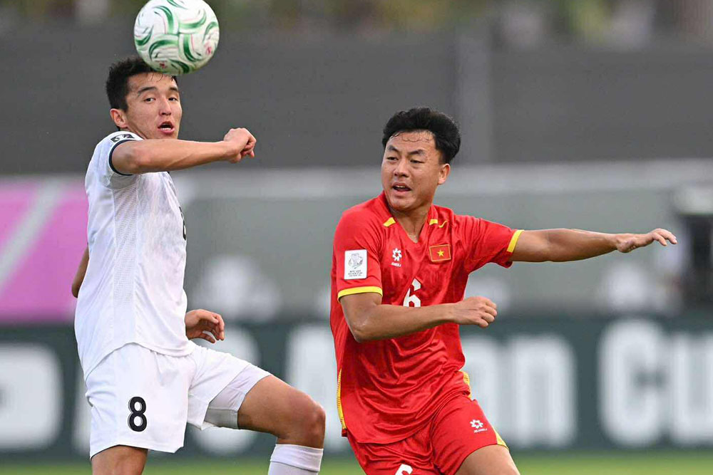 Midfielder Thai Son played actively in midfield and was voted the best player of the match in the 2-1 victory of U23 Vietnam over U23 Kyrgyzstan. Photo: AFC