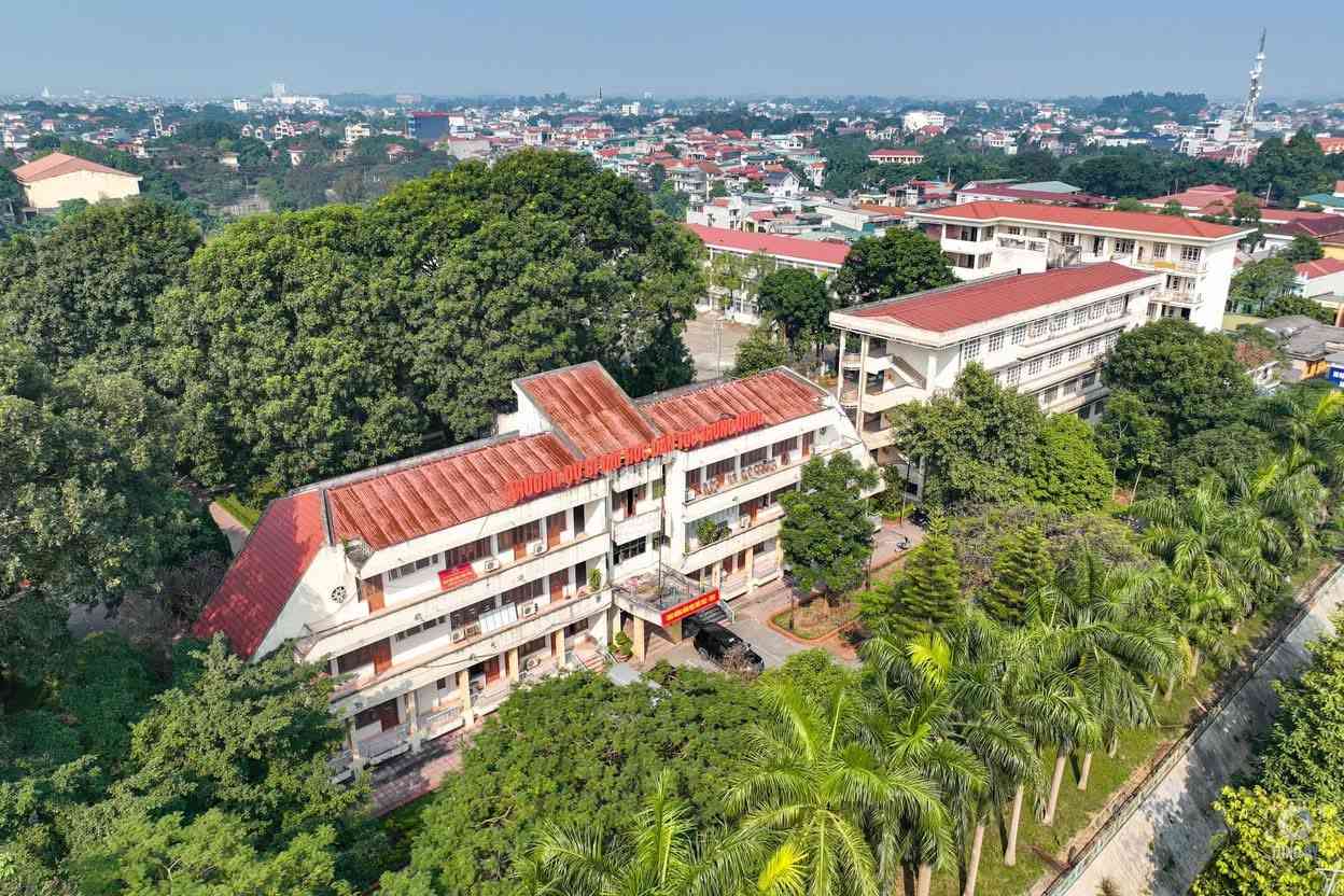 The Central Ethnic Minority University Preparatory School is invested to consolidate and strengthen facilities. Photo: School.