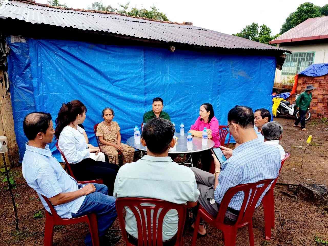 Nhà Đại đoàn kết kiên cố sẽ thay thế nhà tạm quây bạt cho gia đình khó khăn