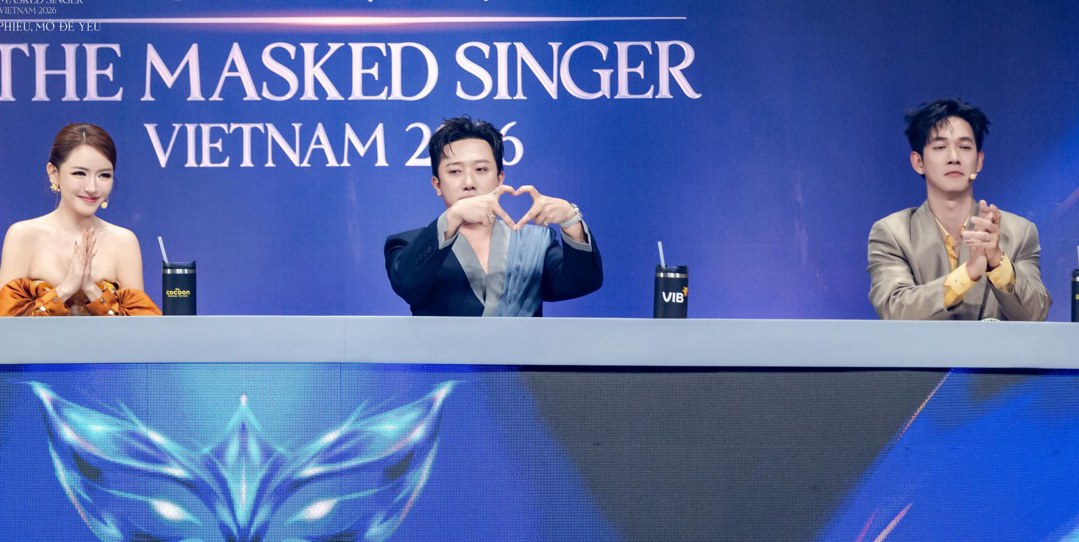 Prediction of the singer behind the hottest mascots Masked Singer 2026