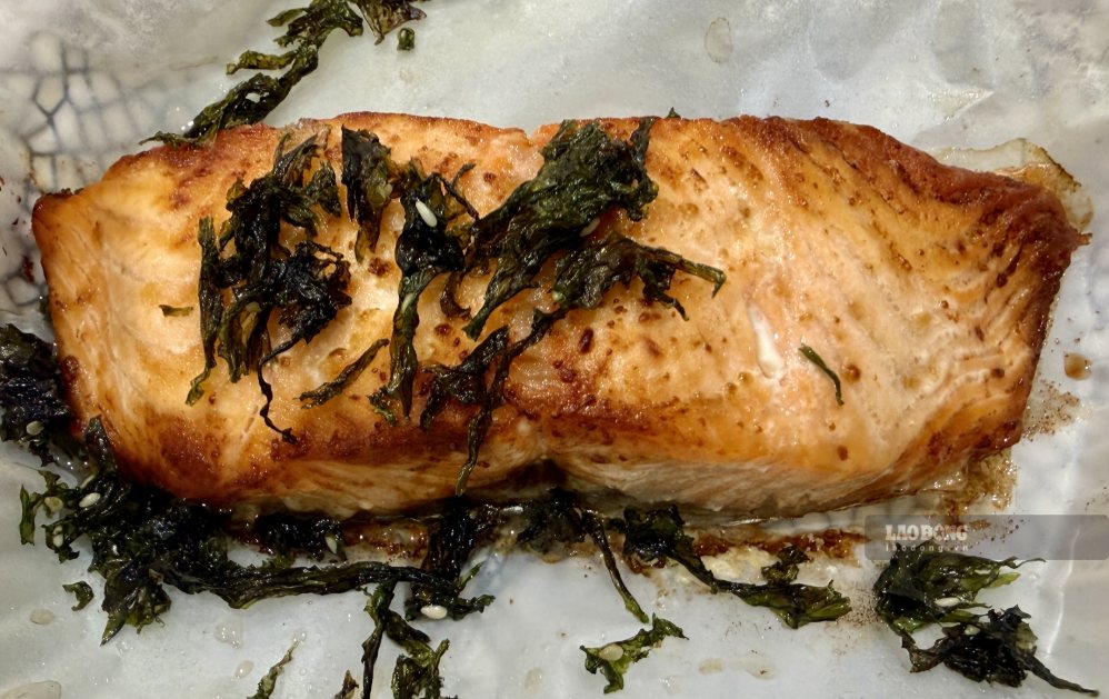 2 delicious and easy-to-make salmon and avocado salad recipes