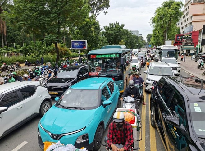 TPHCM đề xuất hạn chế xe xăng dầu vào trung tâm từ năm 2028