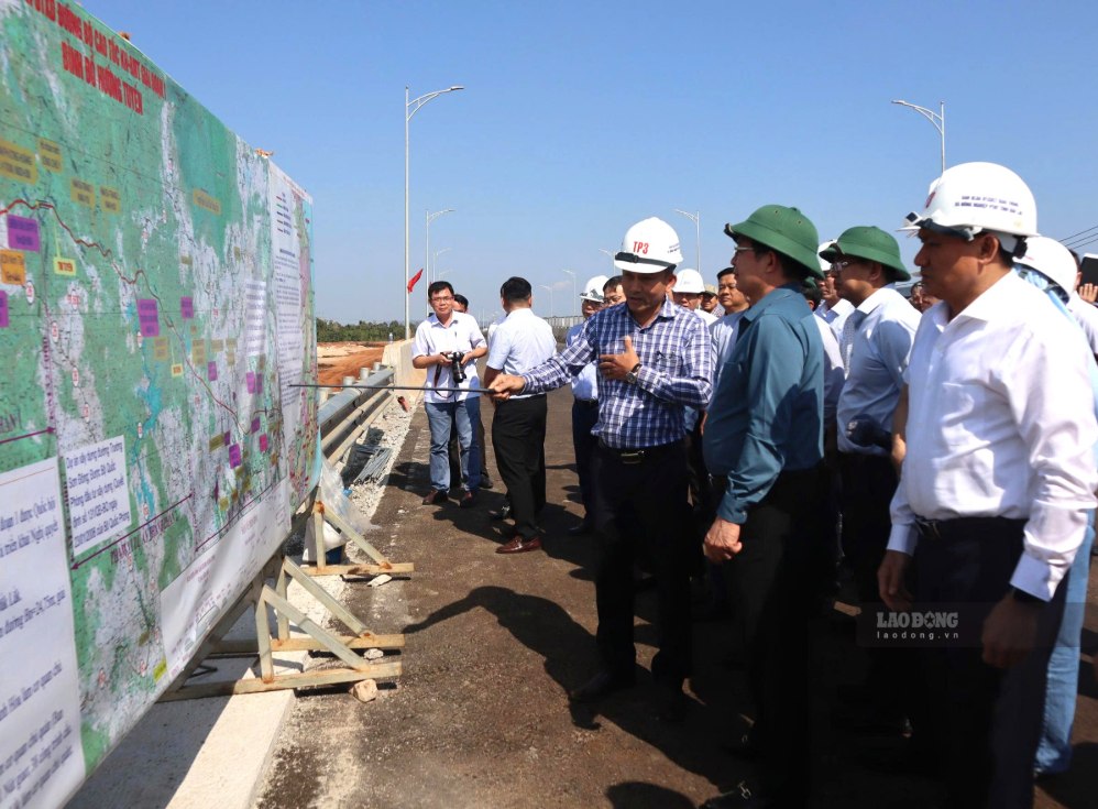 Morning news: Dak Lak invests 1,730 billion VND to build a road ...