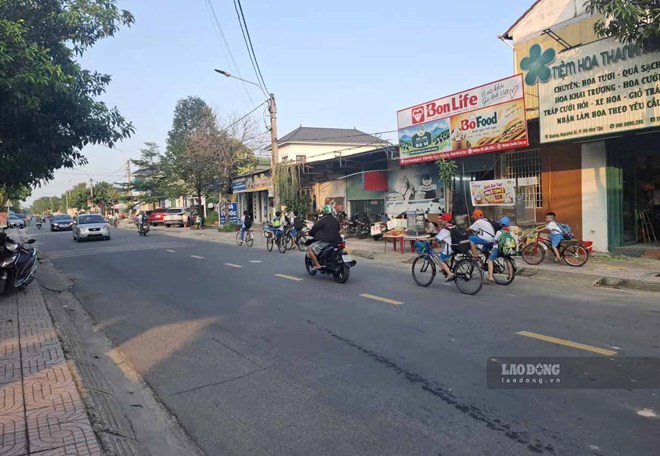Nhiều giáo viên cho rằng, việc họ phải đến các khu dân cư điều tra phổ cập giáo dục trong thời đại số hóa là việc làm không còn phù hợp. Trong ảnh là một khu dân cư ở Hà Tĩnh. Ảnh: Trần Tuấn chụp ngày 15.10