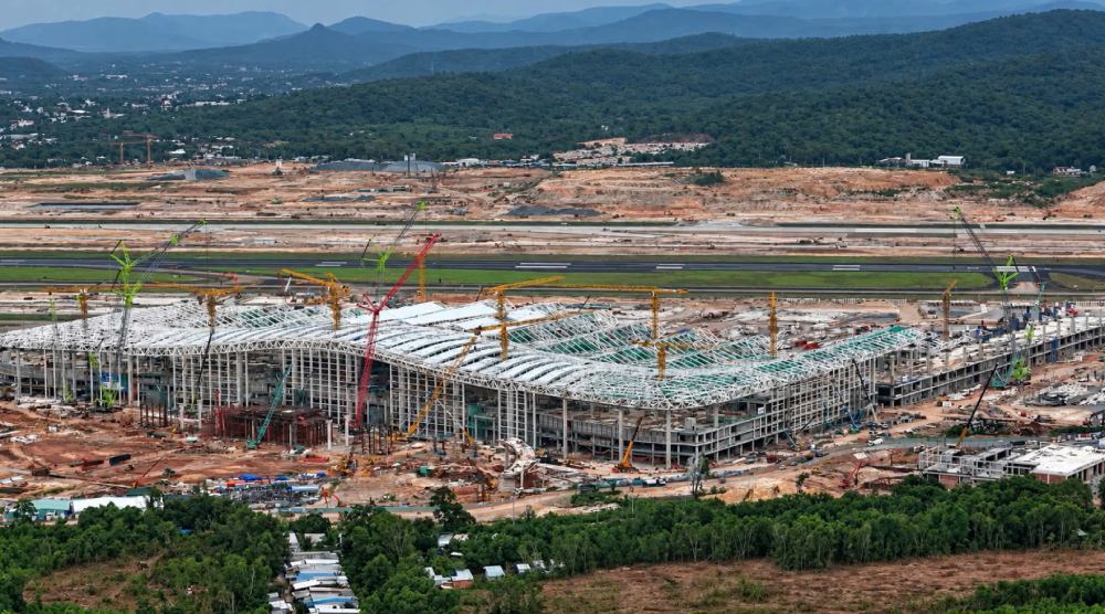 Nhà ga T2 Cảng hàng không quốc tế Phú Quốc đang được đẩy nhanh thi công. Ảnh Sun Group