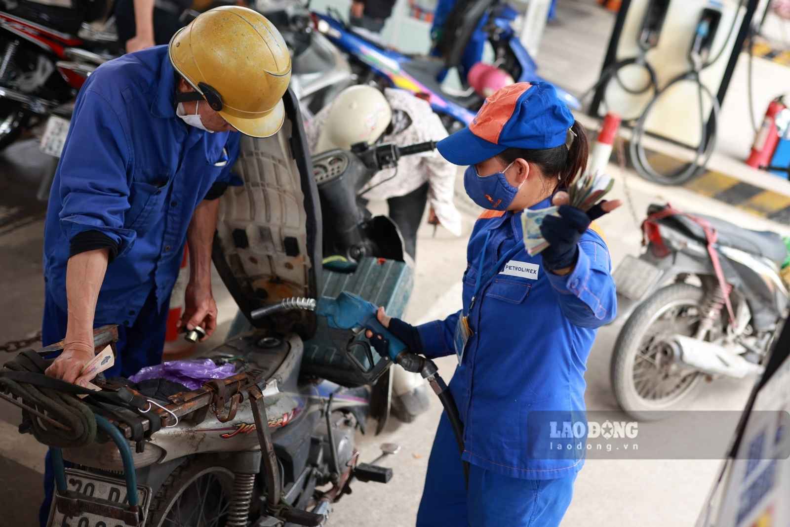 Update on gasoline and oil prices on October 14th: Turn around to increase