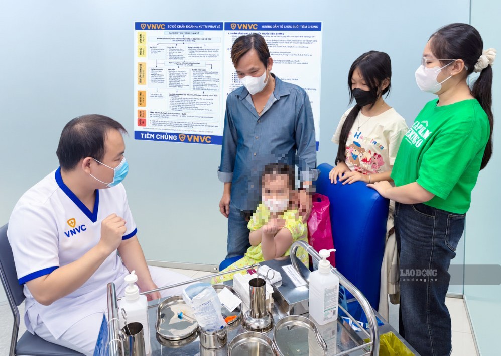 Warning signs of meningococcal disease