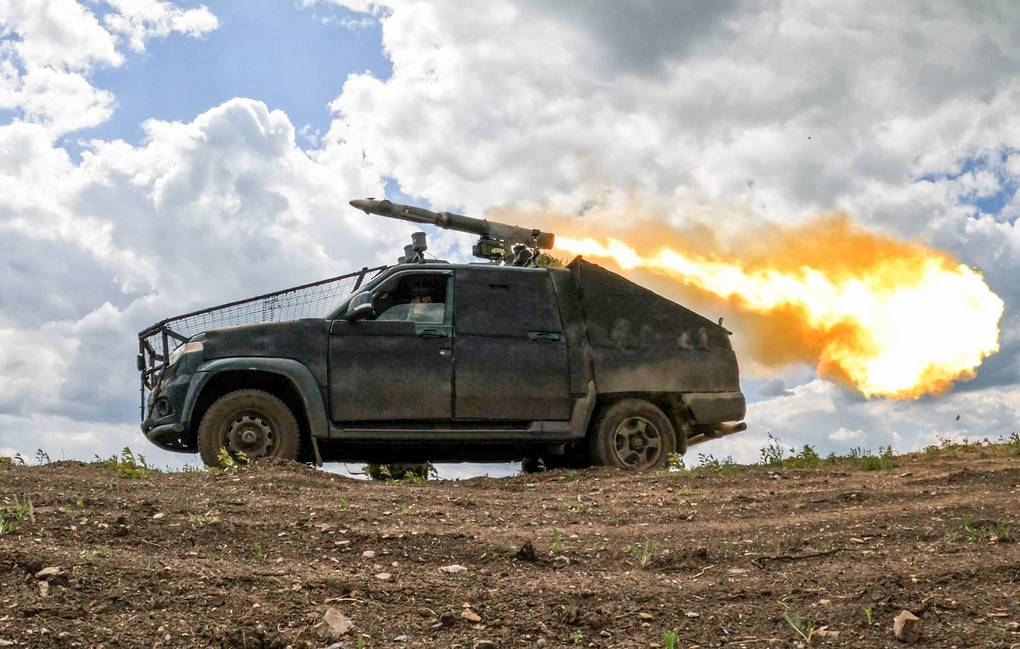 Russia announces cutting off Ukraine's key logistics line in Zaporizhzhia