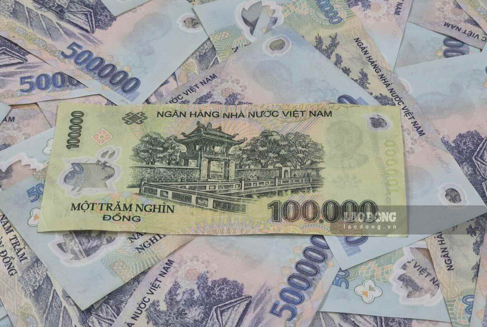 Agribank's highest interest rate is 6.8%/year, deposit 700 million VND ...