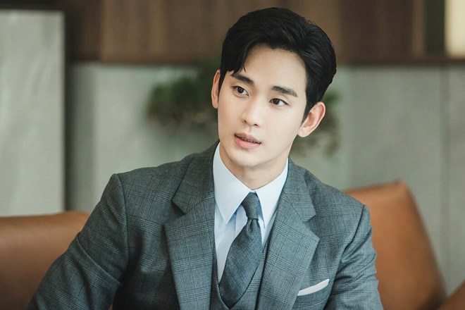 Kim Soo Hyun đề nghị YouTube xóa 30 video và đóng cửa kênh Garo Sero