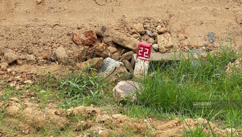 Việc đẩy nhanh giải phóng mặt bằng góp phần bảo đảm tiến độ đầu tư hạ tầng Khu công nghiệp Phú Xuân và Phú Xuân 1. Ảnh: Đinh Đại