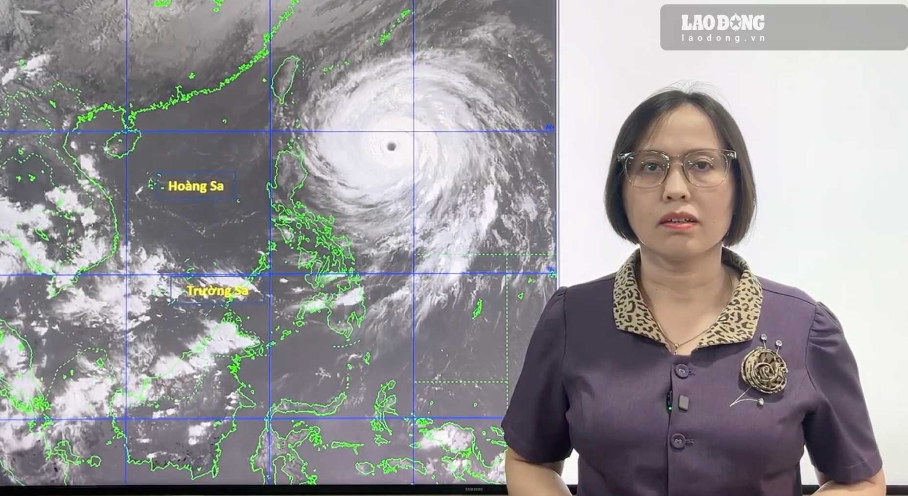 Bà Nguyễn Thị Hương Lý cho biết, hoàn lưu siêu bão Champi rộng tác động thời tiết Biển Đông những ngày tới. Ảnh: Quỳnh Hương