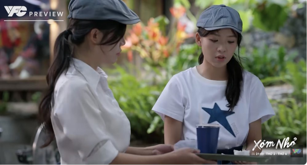 Trâm đi làm thêm và gặp ngay vị khách khó tính. Ảnh: VFC