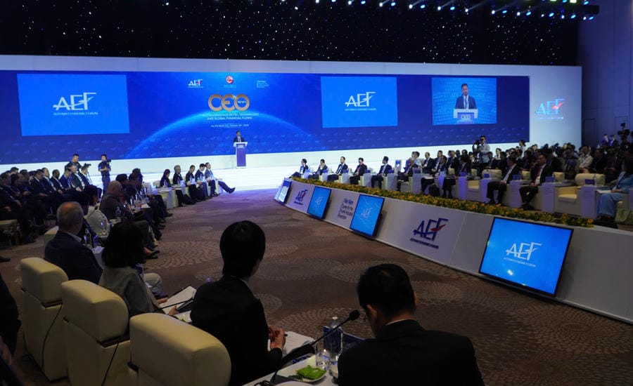Ho Chi Minh City welcomes financial flow, aiming for 19 billion USD of ...