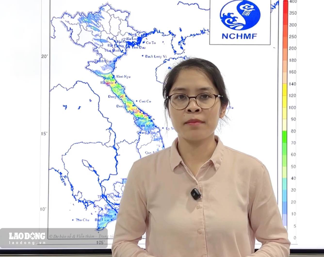 Bà Phạm Thị Thanh Hoa cho biết, mưa lớn ở Hà Tĩnh đến Đà Nẵng xảy ra từ khoảng chiều tối nay đến ngày 29.10. Ảnh: Quỳnh Hương