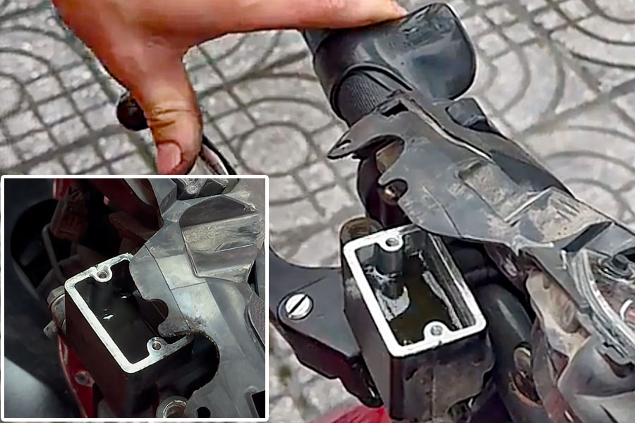 Motorcycle brake oil needs to be checked during maintenance