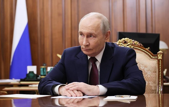 Tổng thống Putin bất ngờ khen tỉ phú Elon Musk là thiên tài