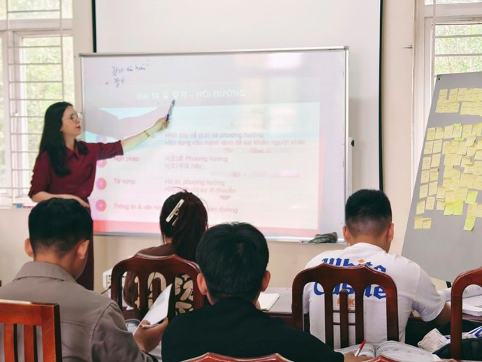 Đào tạo tiếng Hàn cho lao động đi xuất khẩu lao động. Ảnh: Trung tâm dịch vụ việc làm Phú Thọ