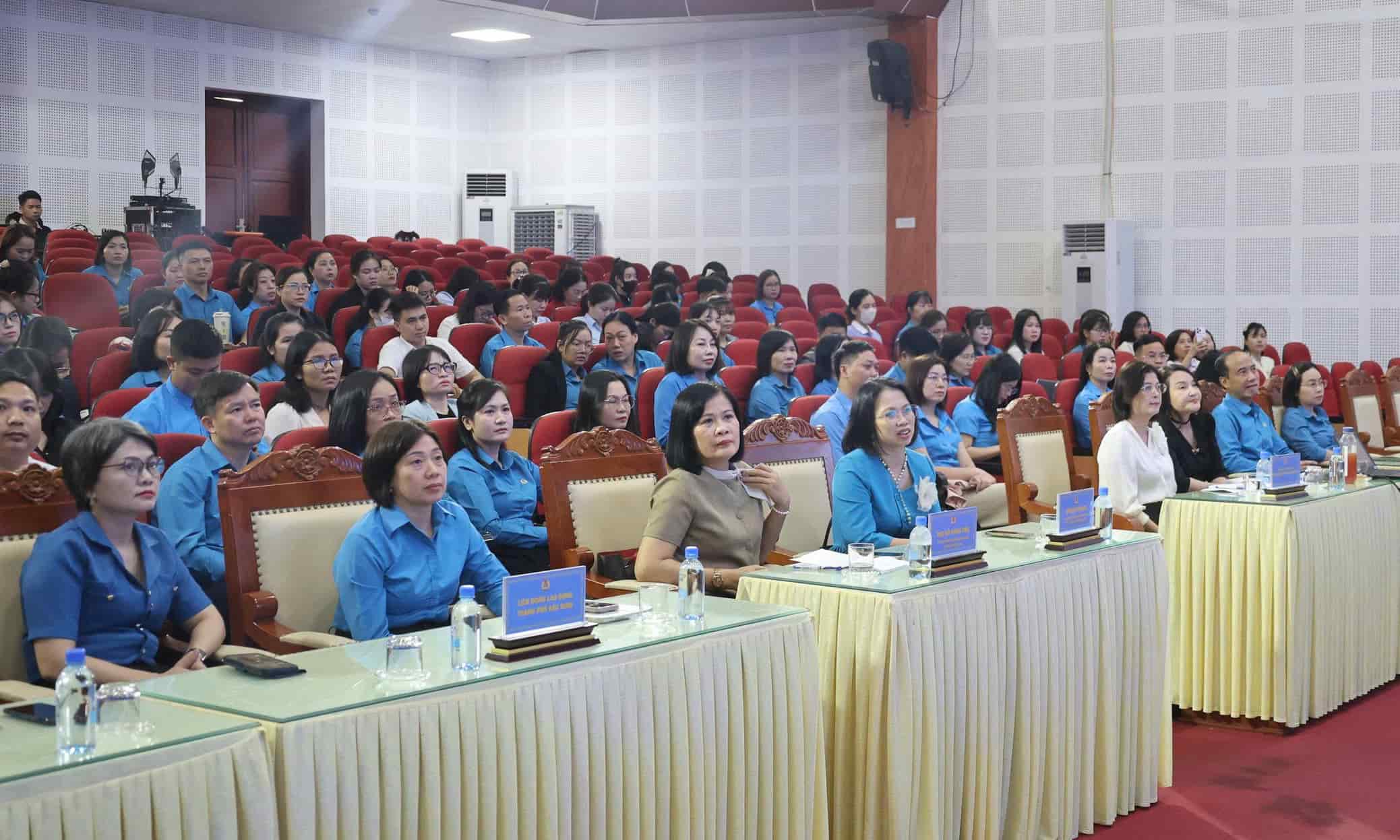 Hội nghị tập huấn công tác nữ công năm 2026 diễn ra ngày 6.10. Ảnh: Quyết Chiến.
