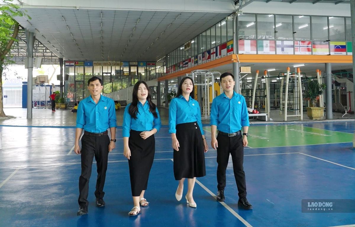 Businesses take good care, workers accompany development