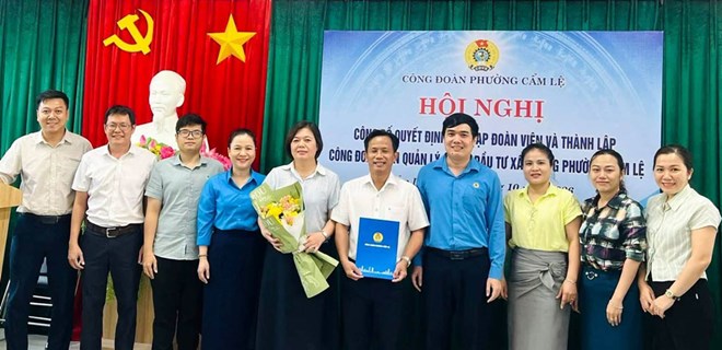 Công đoàn phường Cẩm Lệ, Đà Nẵng thành lập 6 công đoàn cơ sở mới, kết nạp 122 đoàn viên. Ảnh: Công đoàn Cẩm Lệ