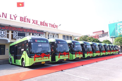 Route, operating hours of electric bus route No. 83 Hanoi - Hung Yen