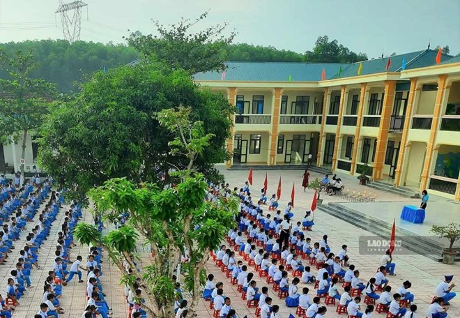 Điểm chính Trường Tiểu học Quỳnh Tam đã được xây dựng khang trang. Ảnh: Quang Đại chụp tháng 9.2026