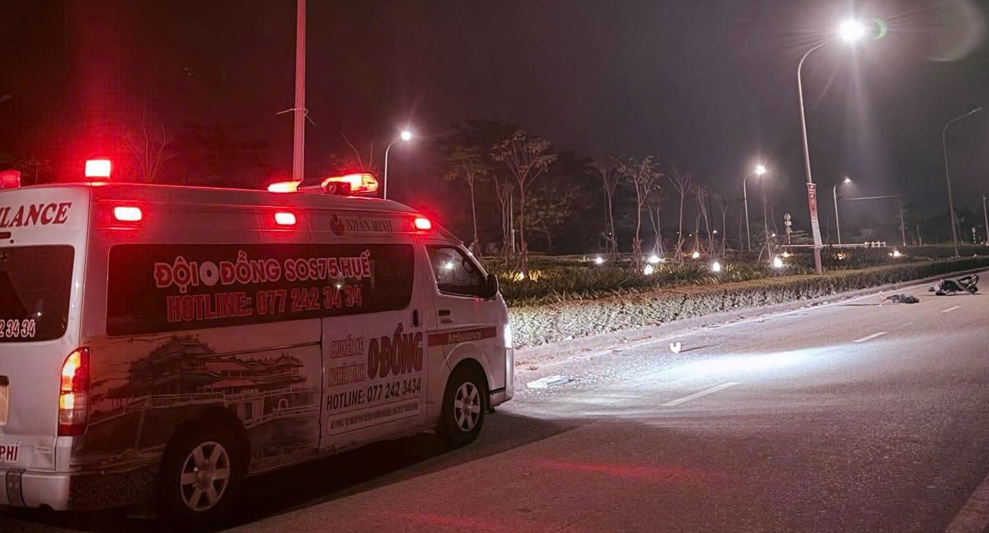 Escena del accidente que dejó 2 muertos. Foto: Nhật Hoàng