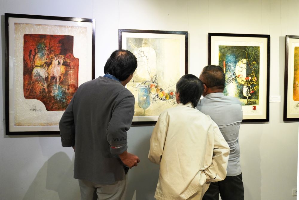 Da Nang displays Le Ba Dang's unpublished collection