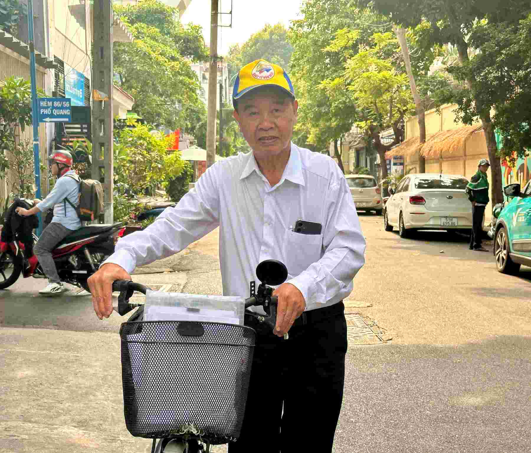 Ông Nguyễn Khắc Mộc, Bí thư Chi bộ Khu phố 19 (phường Tân Sơn Hòa, TPHCM). 
Ảnh: Minh Tâm