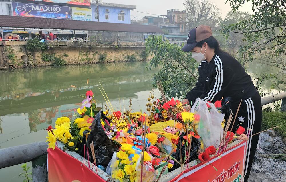 The "Mr. Tao Seeing Station" model is only available in Hue. Photo: Nguyen Luan