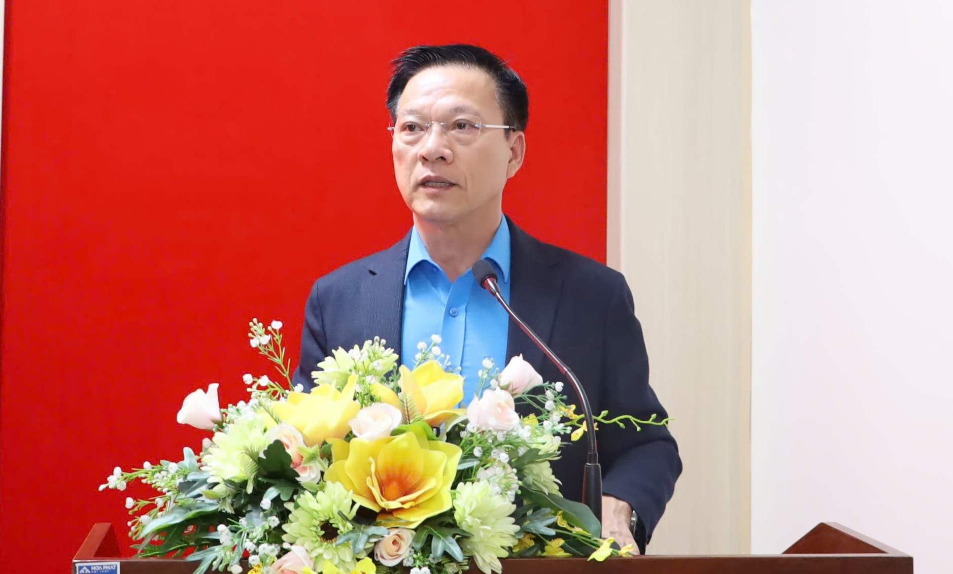 Ông Phan Thanh Liêm - Chủ tịch LĐLĐ tỉnh Khánh Hòa nhấn mạnh nhiệm vụ đổi mới hoạt động công đoàn sau sáp nhập tỉnh. Ảnh: Phương Linh