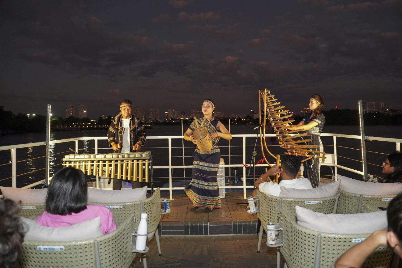 Saigon WaterGO mới ra mắt Chuỗi trải nghiệm du lịch đường thủy “Hành trình di sản”,