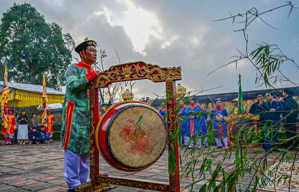 Trong đời sống cung đình Huế xưa, Lễ Thướng Tiêu là dấu mốc quan trọng báo hiệu Tết Nguyên đán đã cận kề, mang ý nghĩa tiễn năm cũ, đón năm mới và cầu chúc quốc thái dân an.